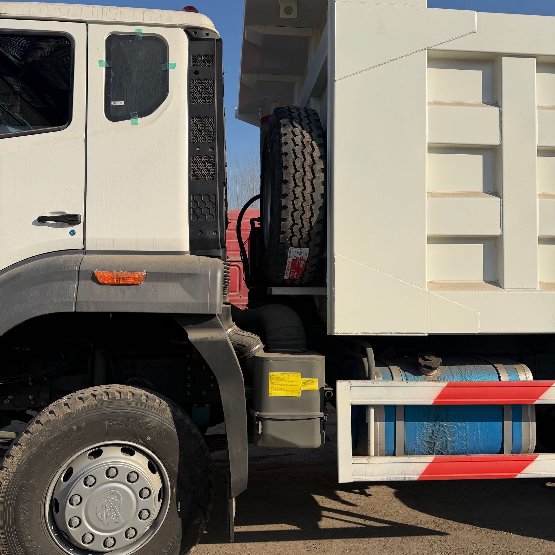 Howo Nx 6*4 Drive Dump Truck, Mining Dump Truck, Mining Special Vehicle, Mining Customization