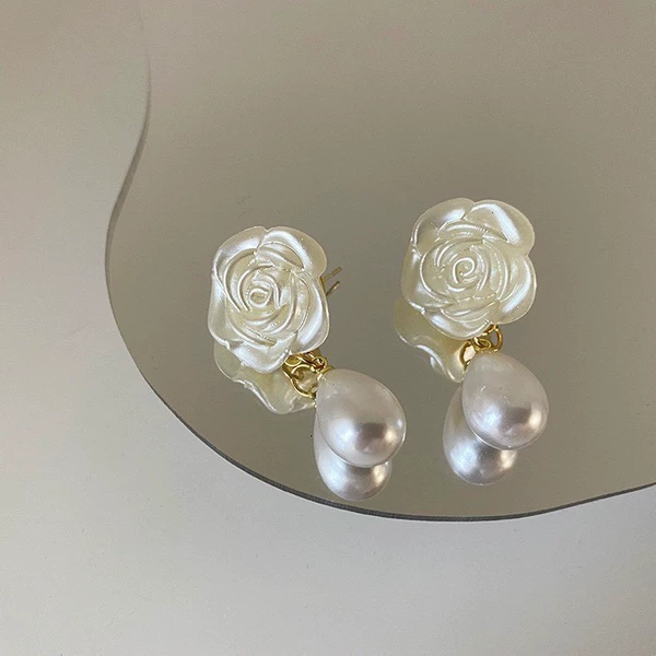 EH0251 Gentle earrings