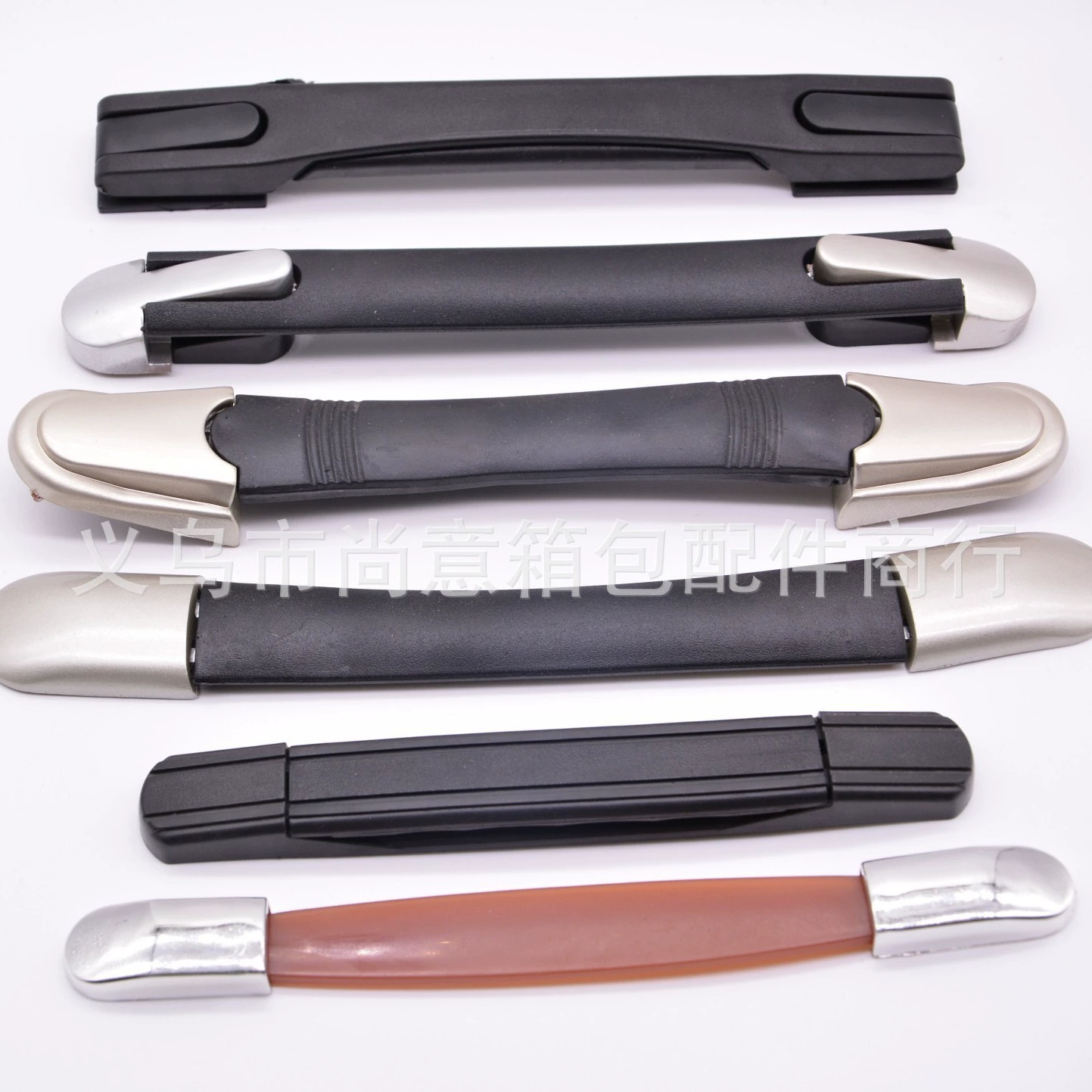 Прямые поставки от производителя: высококачественные мягкие ручки, прочные ручки, готовые ручки для чемоданов, ручки для упаковочных коробок.