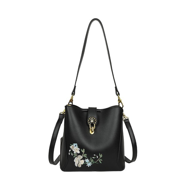 Guofeng bolsa de hombro para mujeres de gran capacidad bolsa de cubo de agua China bordado de color contrastante ocio viaje de otoño nueva bolsa para mujeres