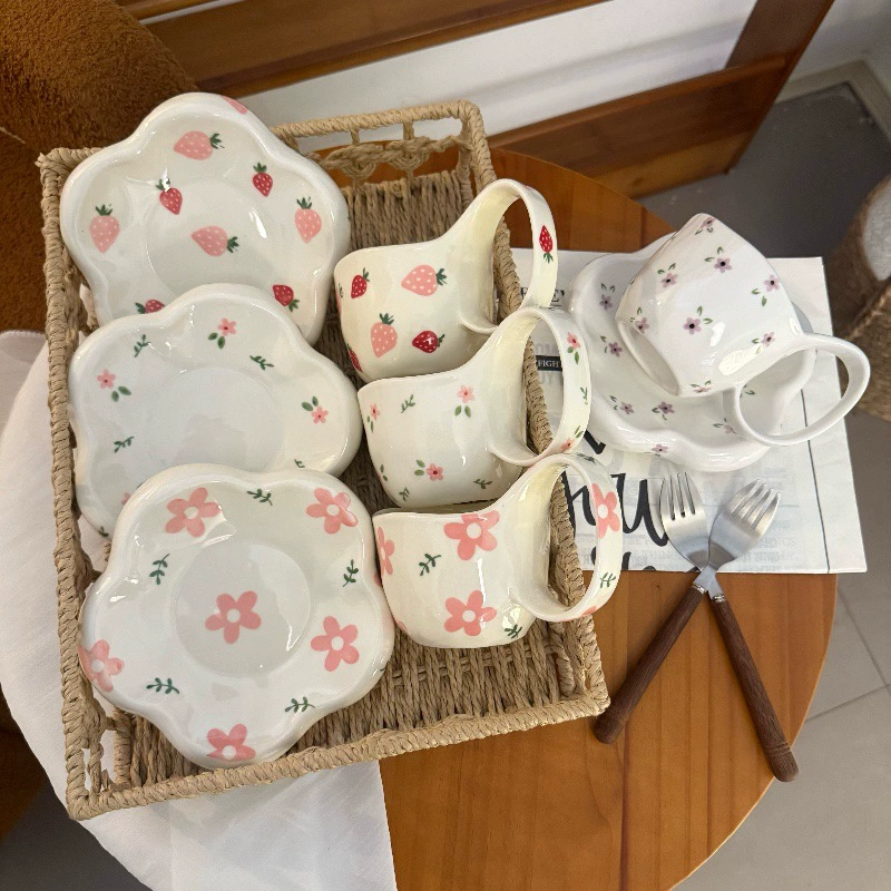 Корея керамическая клубника, дневной чай, чашка для чая, ручная роспись, (跨境 торговля)