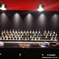 Винный шкаф для красного вина, барная стойка, подставка для виски, стеллаж для хранения в гостиной, настенный винный шкаф для ресторана, модный винный шкаф для демонстрации.