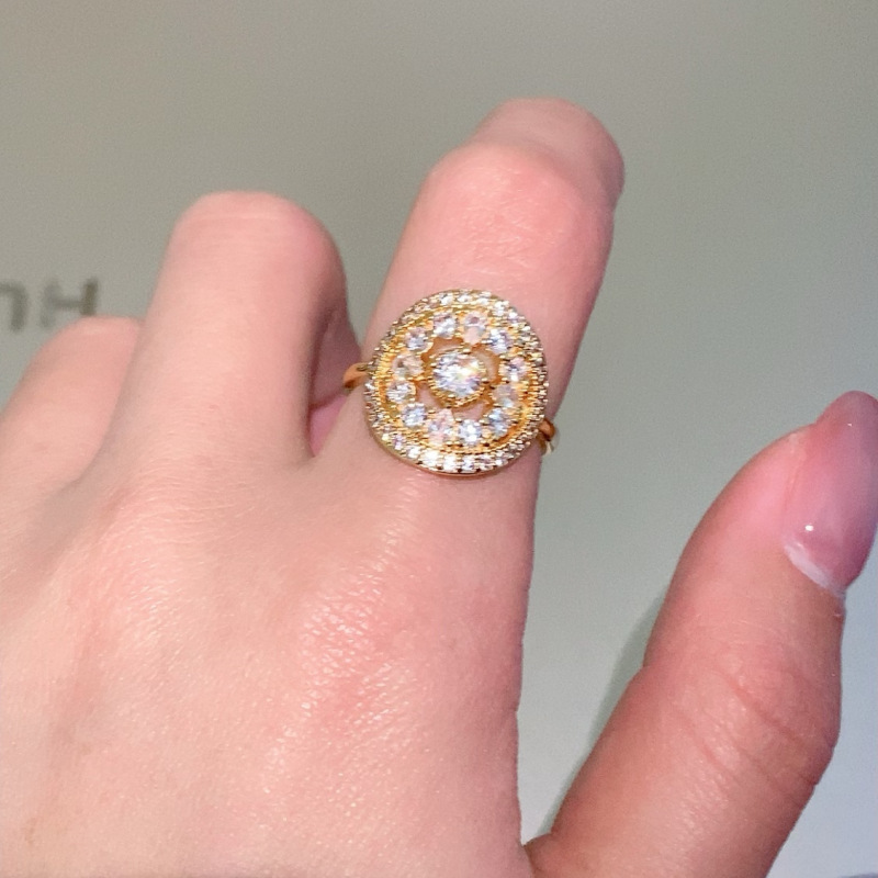 Bague Fleur Zircon Vintage Faite Main Design Élégant Et Unique_voghion.com