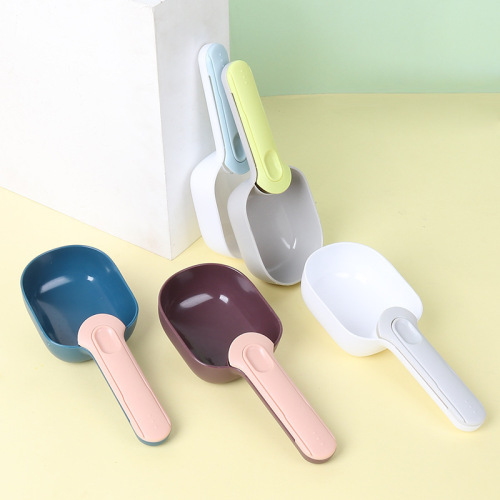 Pet supplies new color-blocked sealed lid thick multi-functional cat and dog food can opener and shovel