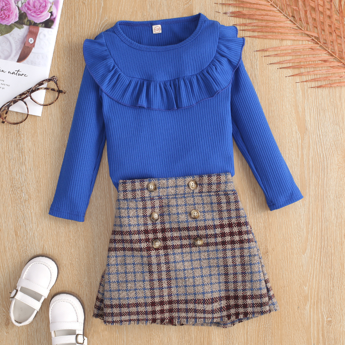 Ensemble deux pièces chemise tricotée en dentelle à manches longues et col rond pour enfants, nouvelle collection automne 2024_voghion.com