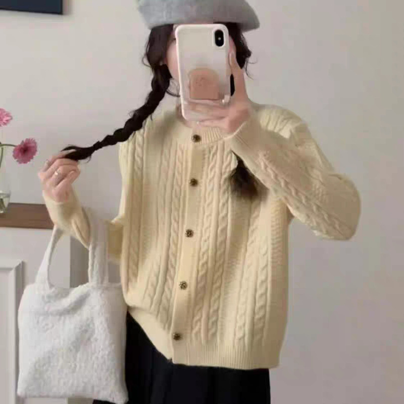 跨境复古新款宽松慵懒风小麻花毛衣外套女设计感软糯温柔针织开衫|undefined