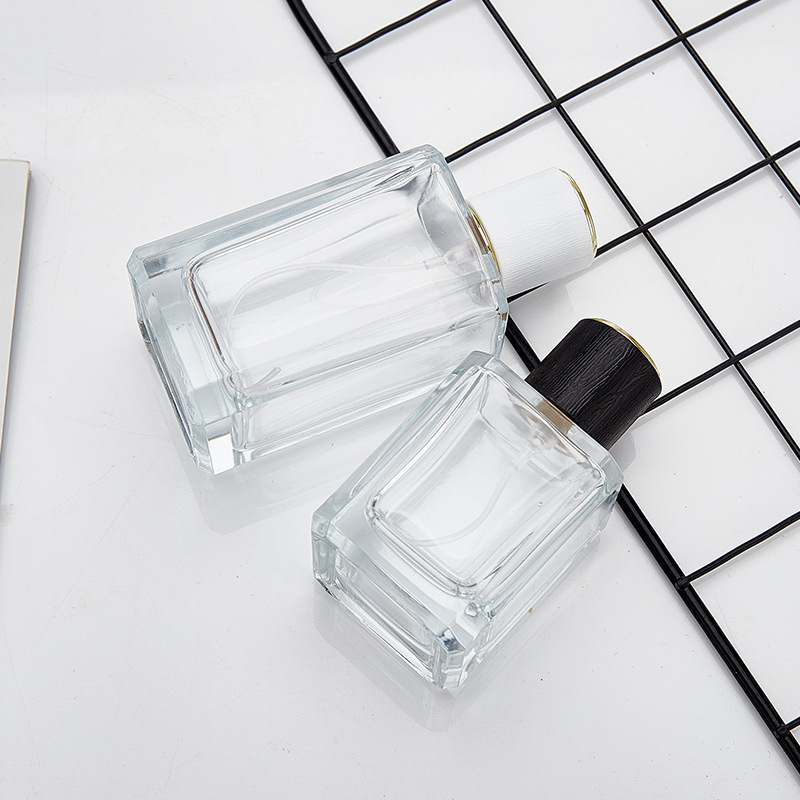 メーカー在庫あり 30/50ml 四角透明香水瓶 プレススプレーボトル 100ml 大容量詰め替えボトル|undefined