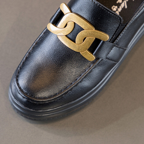 Versatile thick-soled small leather shoes spring 2024 new loafers with height increasing women's shoes small size 31 32 33 single shoes