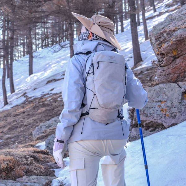New Outdoor Mountaineering Bag Fashionable Casual Water-repellent Backpack for Men and Women Printable LOGO Hiking Bag