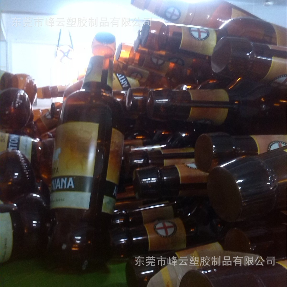 2025高频热合PVC充气广告瓶气模户外展示仿真酒瓶模型商用展览