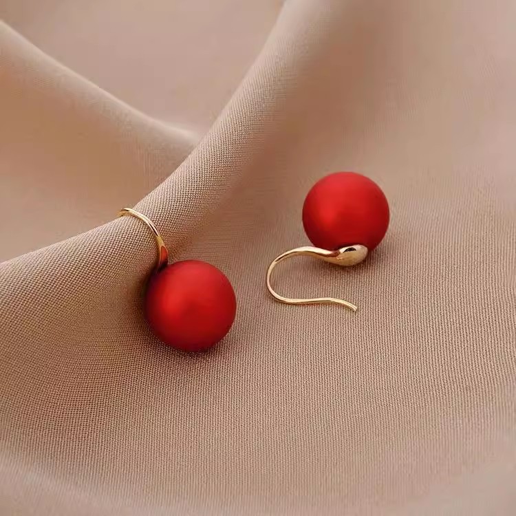 S925 aguja de plata elegante pendientes de nicho femenino diseño de gama alta pendientes populares pendientes de perlas pendientes únicos al por mayor