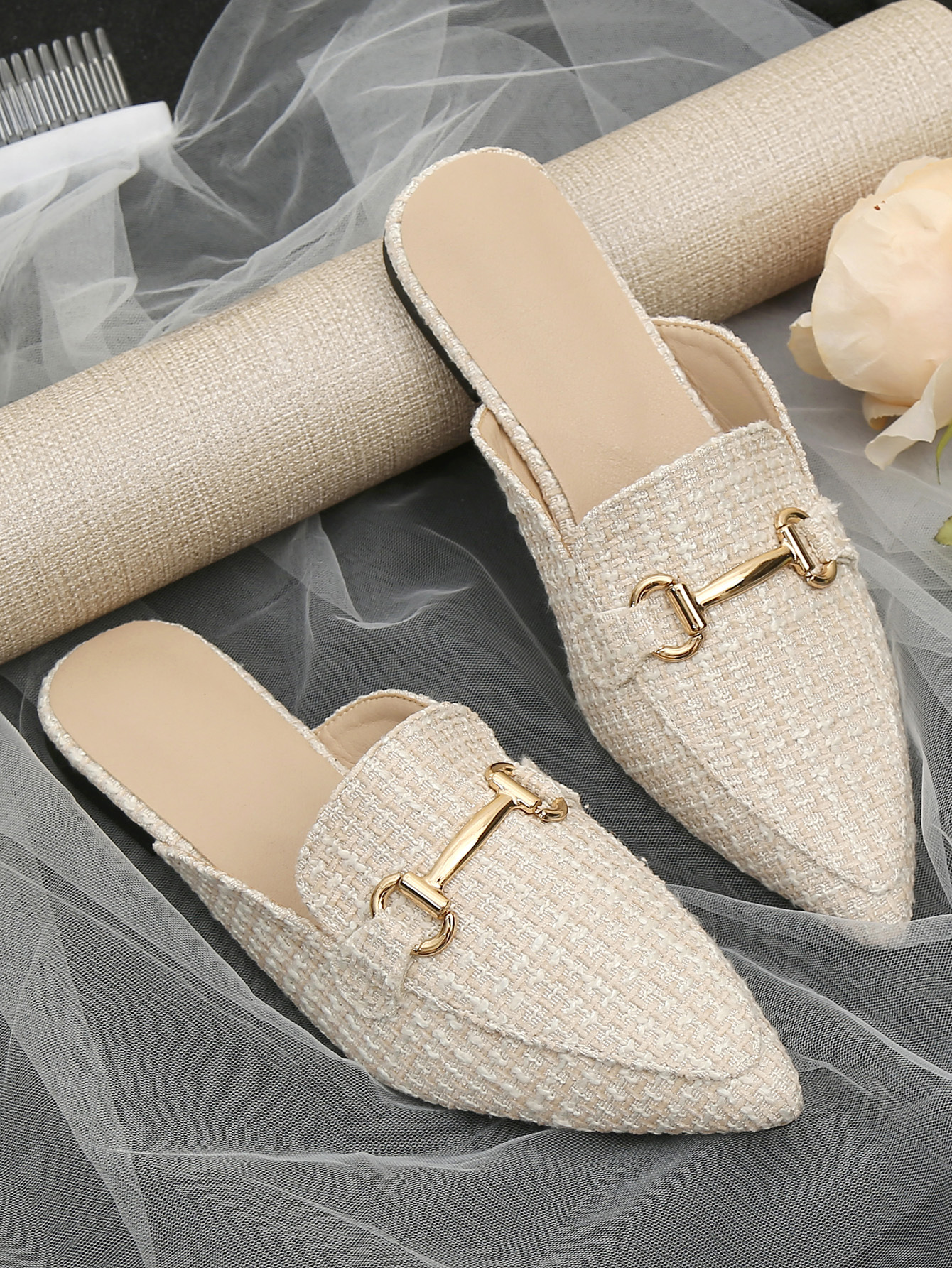 Grenzüberschreitender Sommer, kleiner Duft, modische Damen-Einzelschuhe mit flachem Boden, spitzer Zehenbereich, leerer Baotou-Half-Drag-Außenhandel_voghion.com