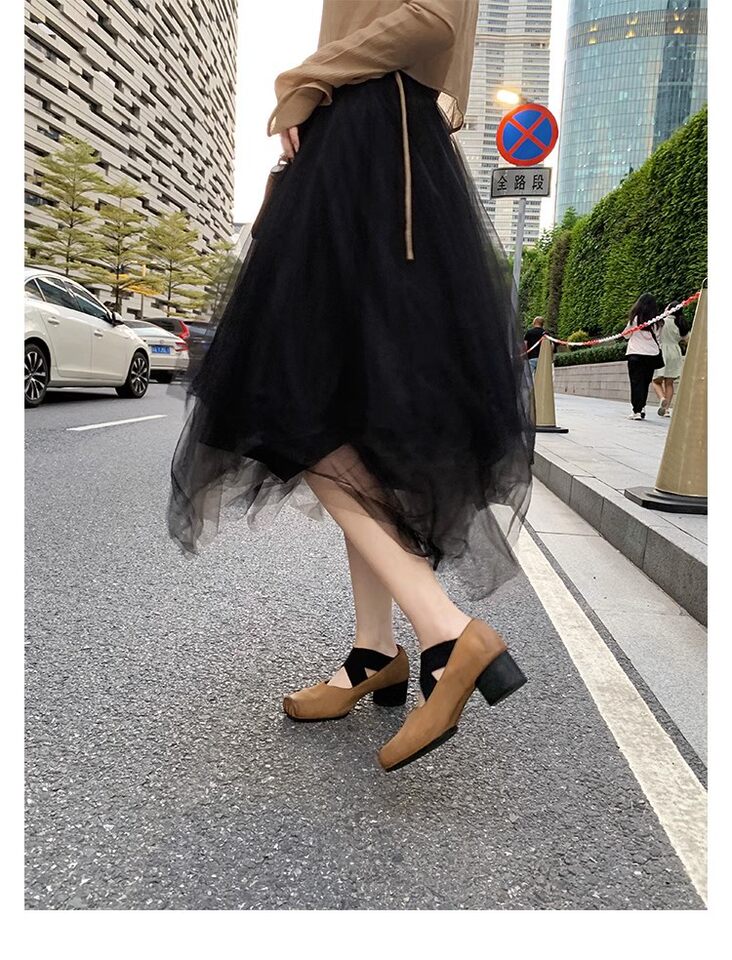 Giày búp bê nữ mũi vuông da cừu phối quai chéo, đế bệt gót thô 5 cm — Da đen (gót dày), Da đen (đáy phẳng), Màu trà sữa (gót dày), Màu trà sữa (đáy phẳng) chi tiết 67