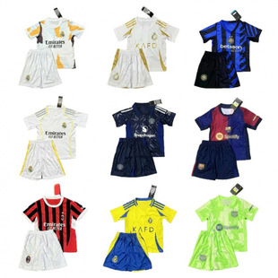 熱門俱樂部阿森納切爾西曼城AC利雅得皇馬等熱賣款兒童足球服套裝