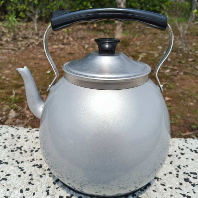 搞怪茶壶头盔水壶头盔另类茶壶电动车头盔头盔电饭煲煤气罐抖音
