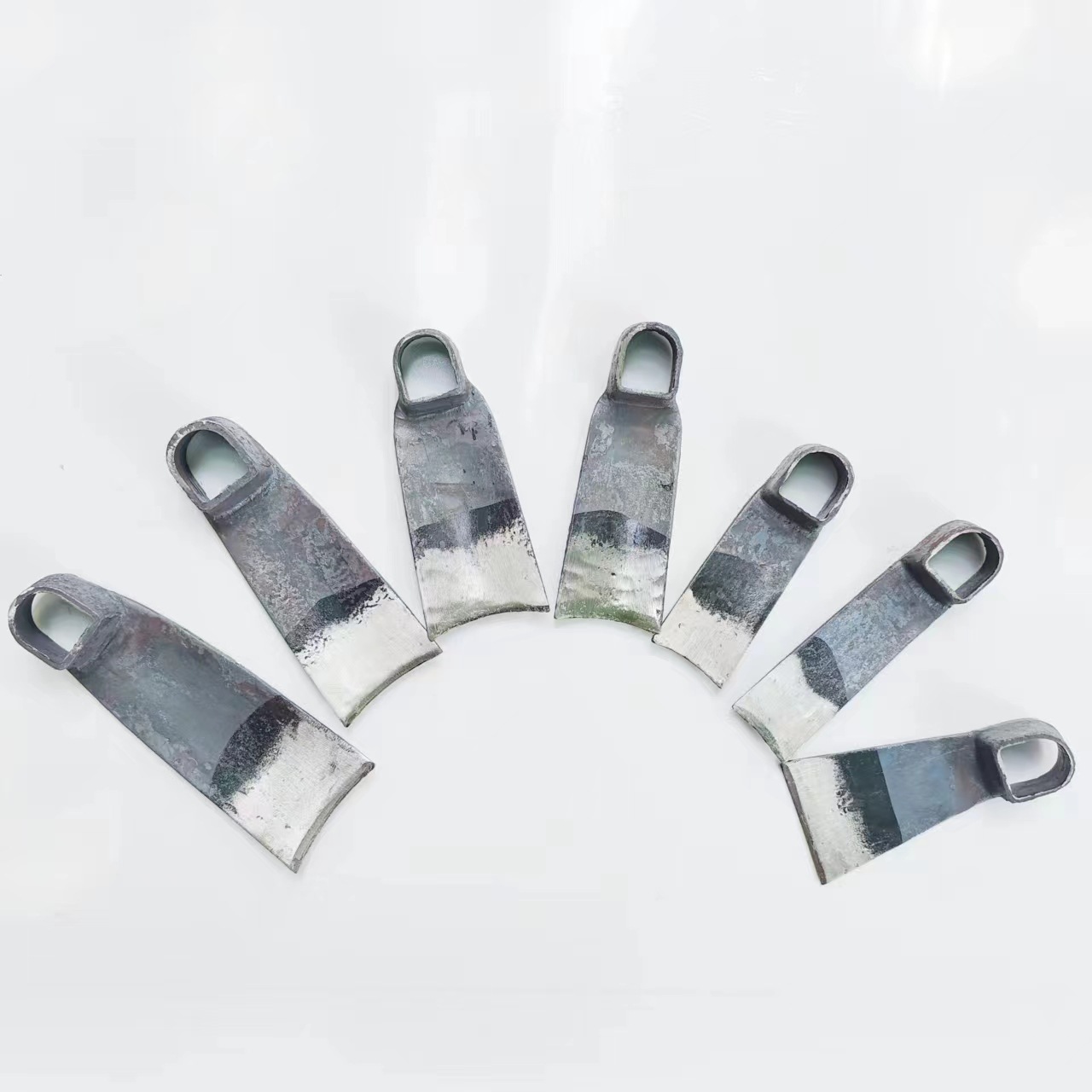 家用锻打老式小锄头园林种花菜园种菜农用挖土户外开荒钢铲头