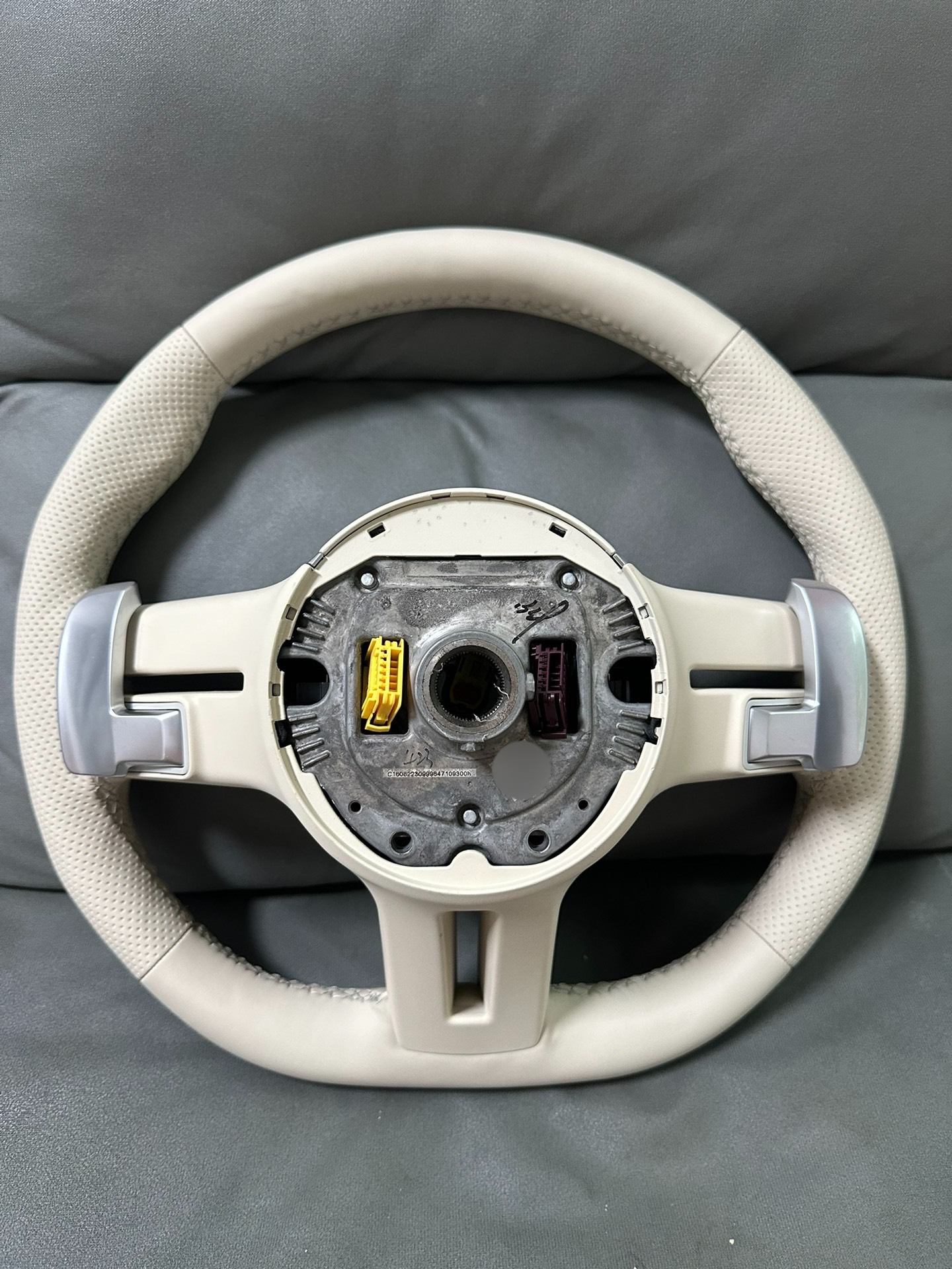 Mercedes-Benz Dragonfly steering wheel, off-white genuine leather, universal fit for all models, non-destructive installation, plug-and-play, in stock