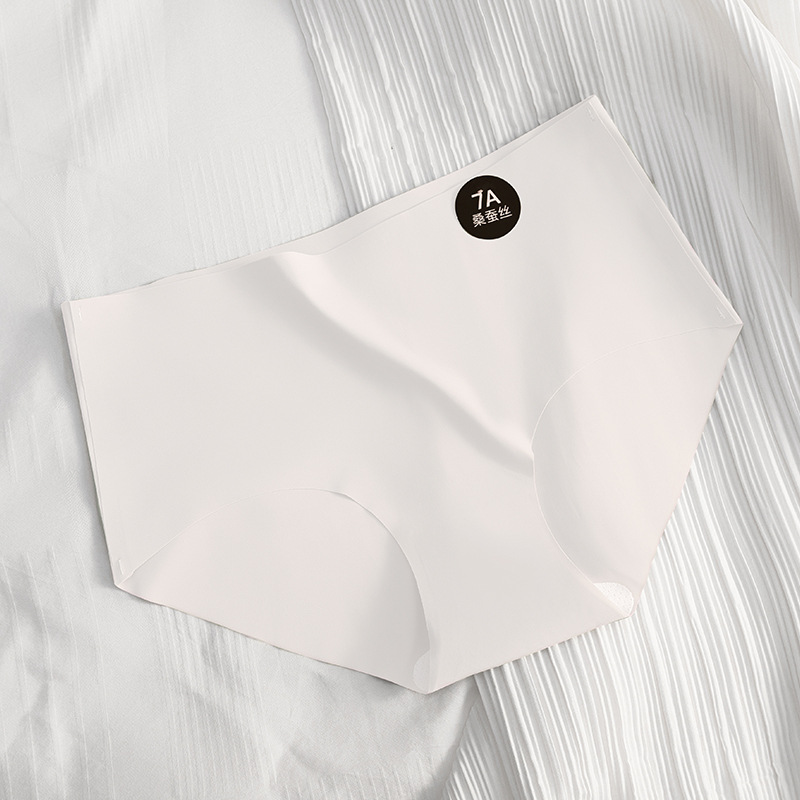 アイスシルクシームレスヨガフィットネスショーツ レディース 裾が締め付けない三角パンツ 7A桑蚕糸 抗菌 スポーツ 通気性ショーツ