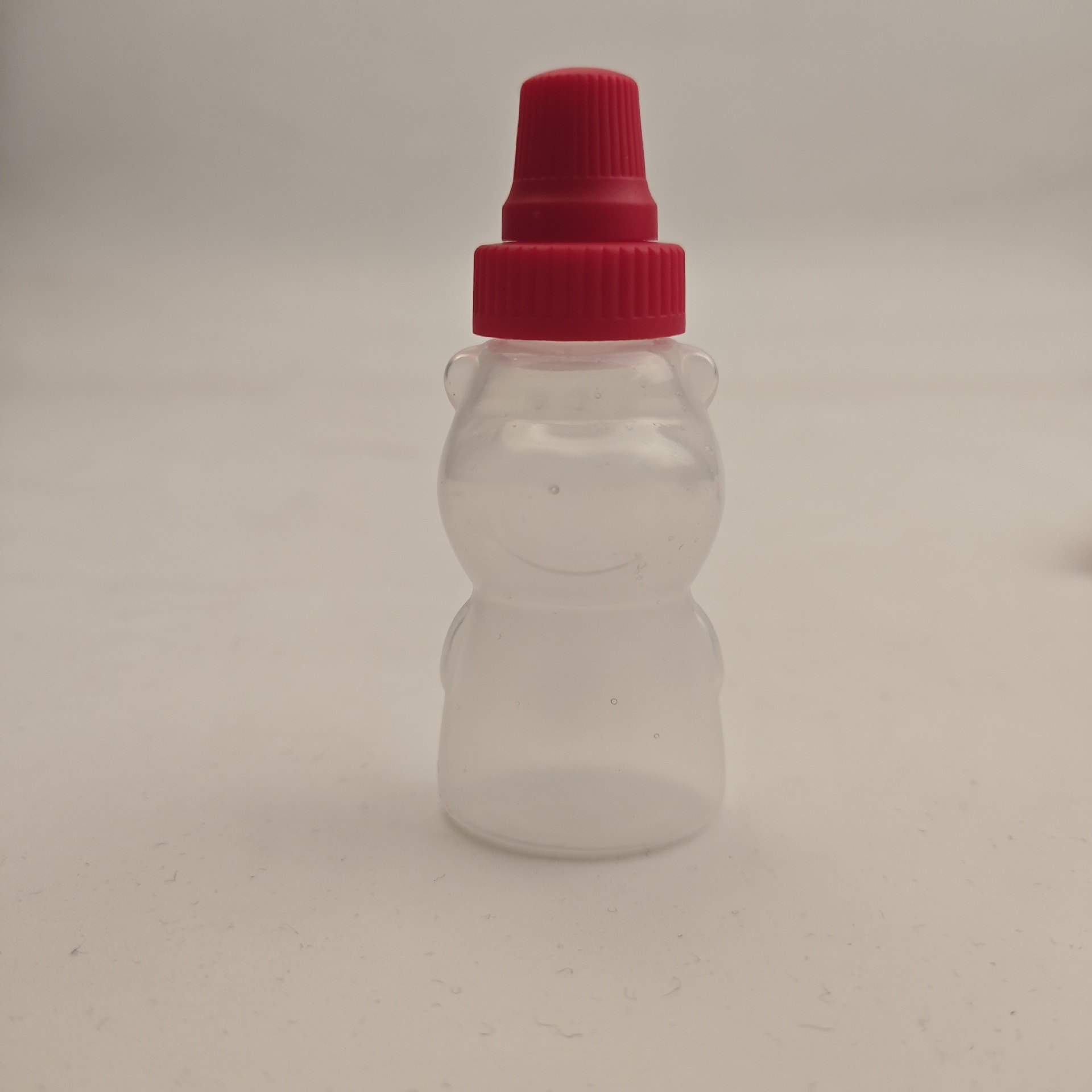Cross-border Hot Selling Cute Sauce Bottle Kitchen Portable Sauce Salad Spice Bottle Mini Tomato Honey Squeeze Sauce Bottle_voghion.com
