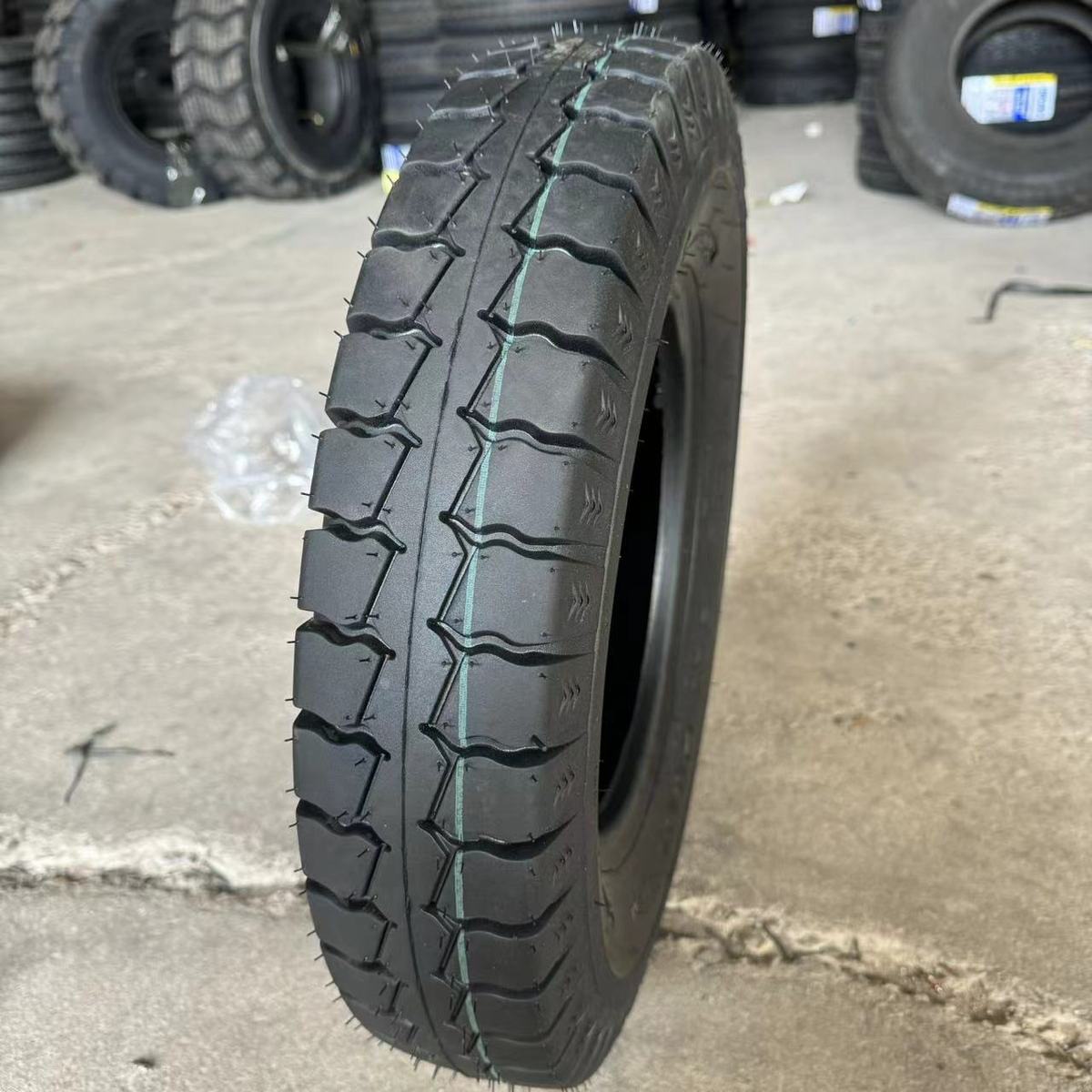 Agricultural Vehicle Tires 400 450 500 550 600-16 14 12 Three-Tire Four-Wheel Vehicle Tractor Tires