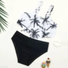 P09 black and white with coconut tree split model