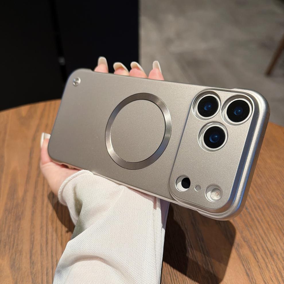 适用苹果18Pro手机壳iPhone17Promax高级感磁吸无边框车载保护16