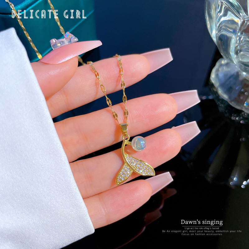 Collar de cola de sirena en oro con micro engaste para mujer_voghion.com