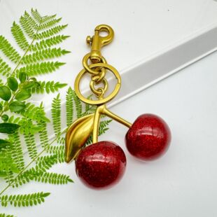 Amazon Hot Selling Bag Pendant Cherry Resin Pendant Fruit Women's Bag Pendant Creative Gift Glitter Cherry Trendy
