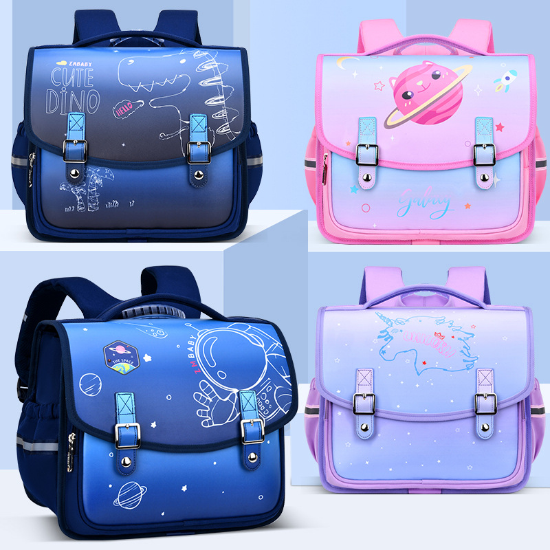 La mochila de los niños del schoolbag horizontal abierto todo junto de los hombres para el grado 1-3-6