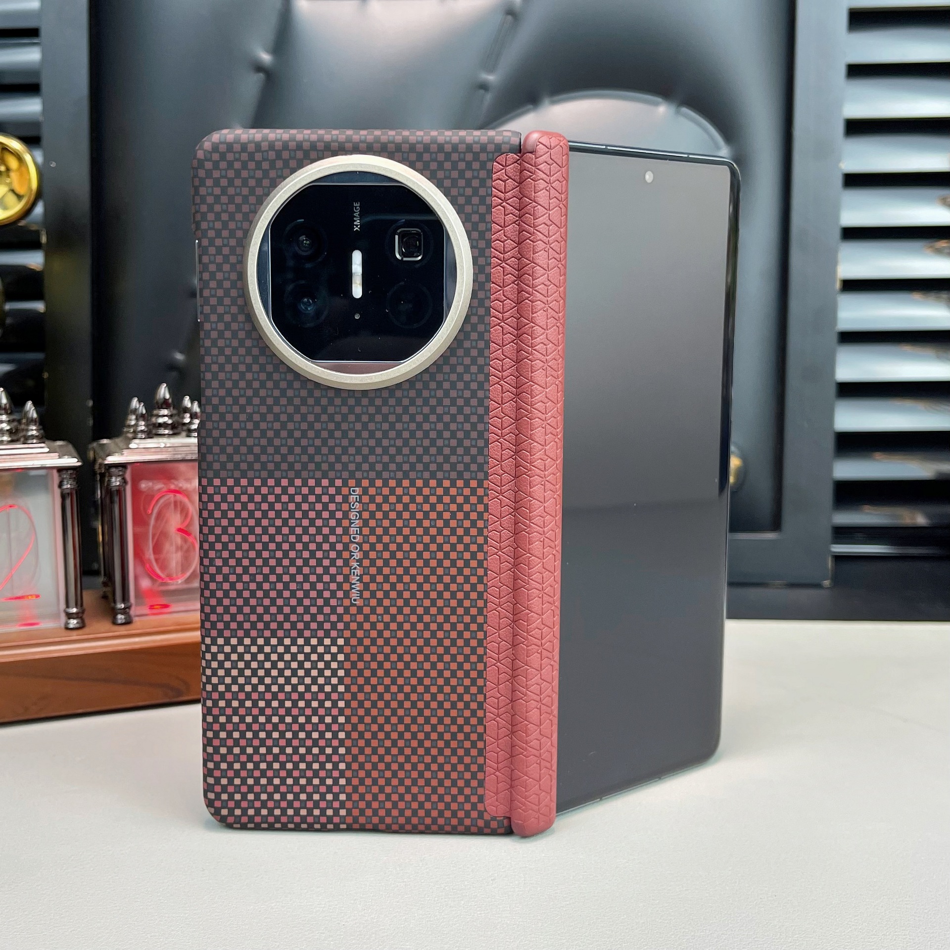 SKU06_颜色分类(【拼格红】中轴保护_背面磁吸)