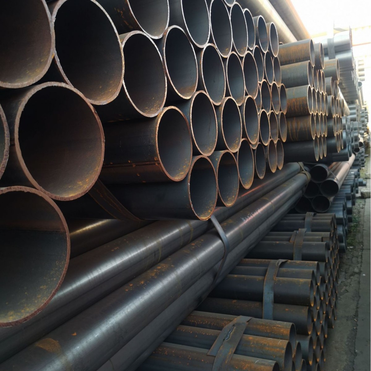 优惠销售高精密焊管，钢管架子管