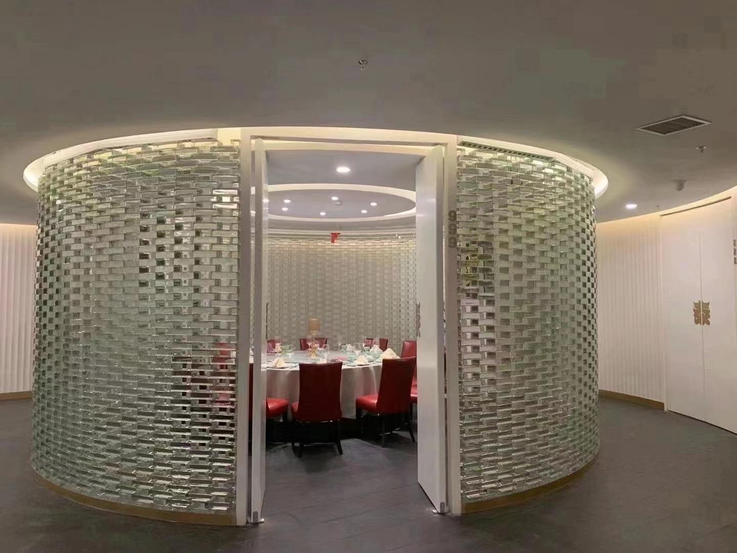 aa966070-f7b0-4e92-a1c3-4603a7