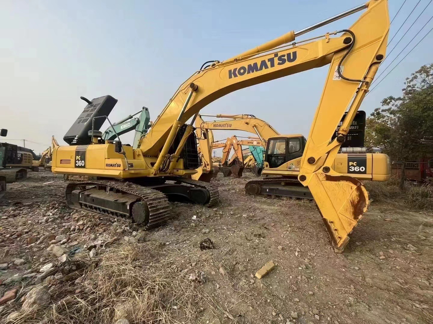 Tratamiento de excavadora de segunda mano importada Komatsu 400 360