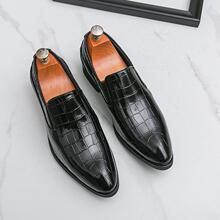 ��ʿ�ļ�Ӣ���n�泱�����eƤЬ�ٴ�l�͎����^һ�_�ő���Сshoes