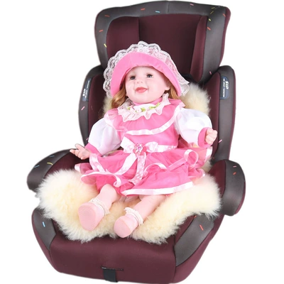 Suitable for Car-Mounted Child: Wool pad