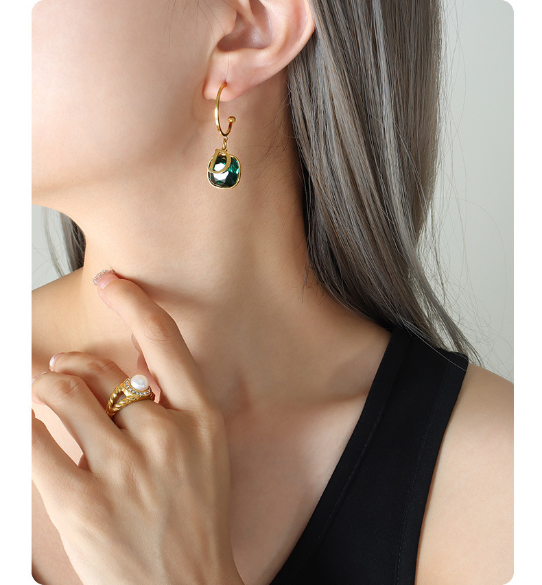 Fashion Letter Titanium Steel Drop Earrings Inlay Crystal Stainless Steel Earrings