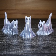 国境を越えた新作 ハロウィン ゴーストキャットトリオ ハロウィンデスクトップデコレーション ゴーストドッグ 光る飾り