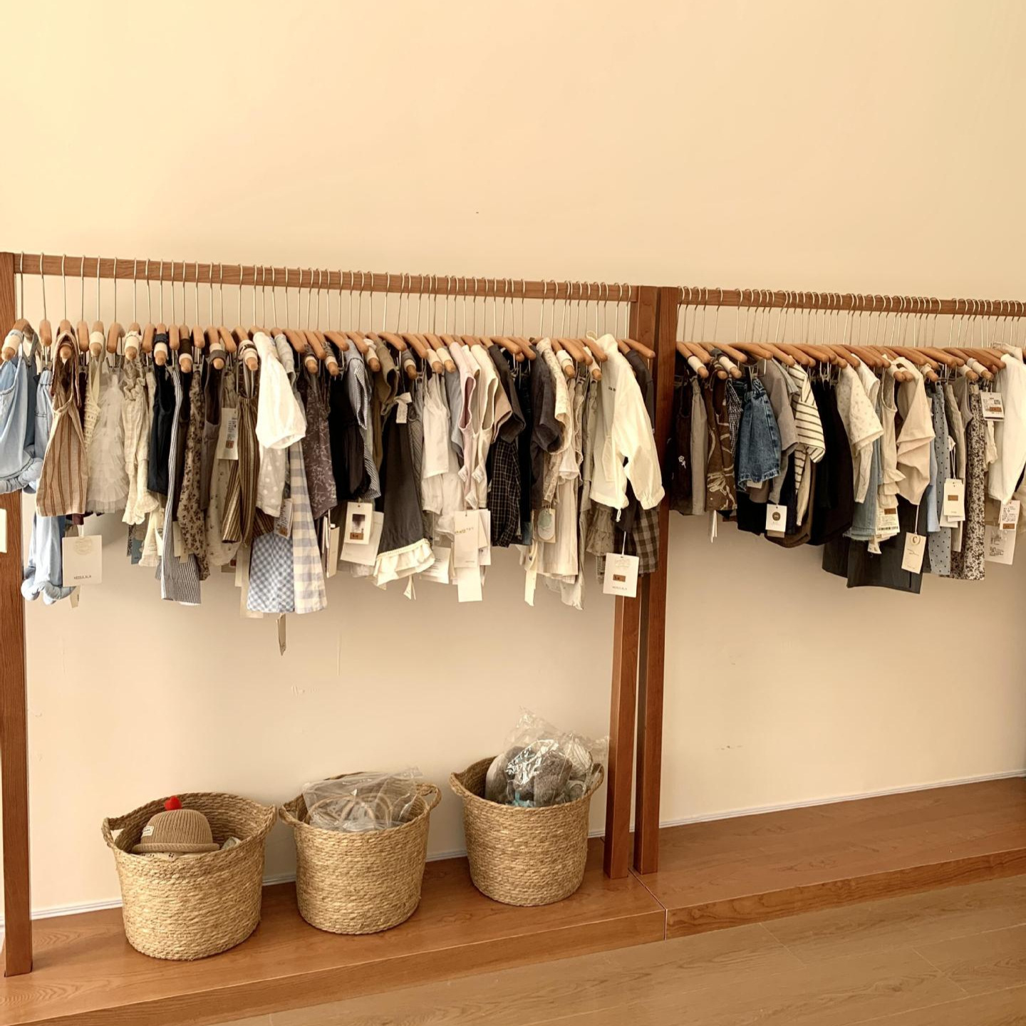 芙米啦 糖麦卡夏季儿童韩版两件套装 品牌童装工厂一手货源批发