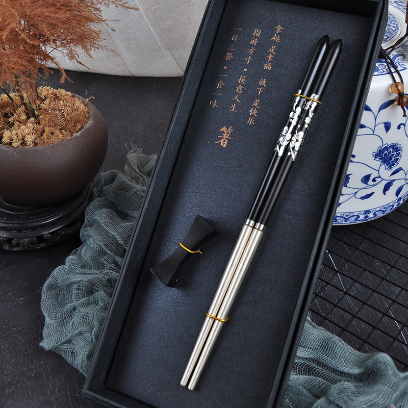 999 pure silver household exquisite silver chopsticks high-end gift box household gift couple chopsticks detachable portable tableware