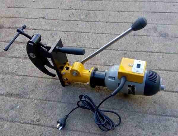 ZG-31(220V)电动钢轨钻孔机1.jpg