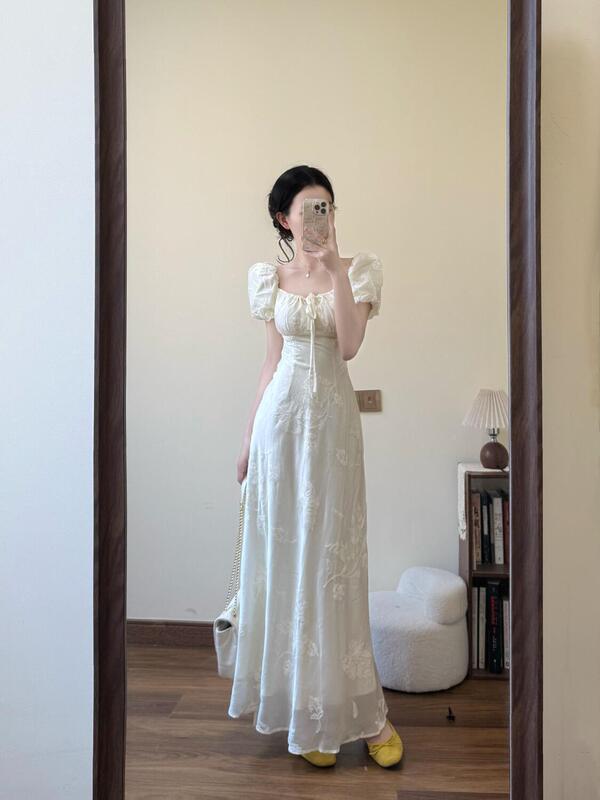 フレンチエレガントなパフスリーブ刺繍スクエアネックドレス女性のための夏の2025新しいスタイルシックで優しい気質のロングスカート|undefined