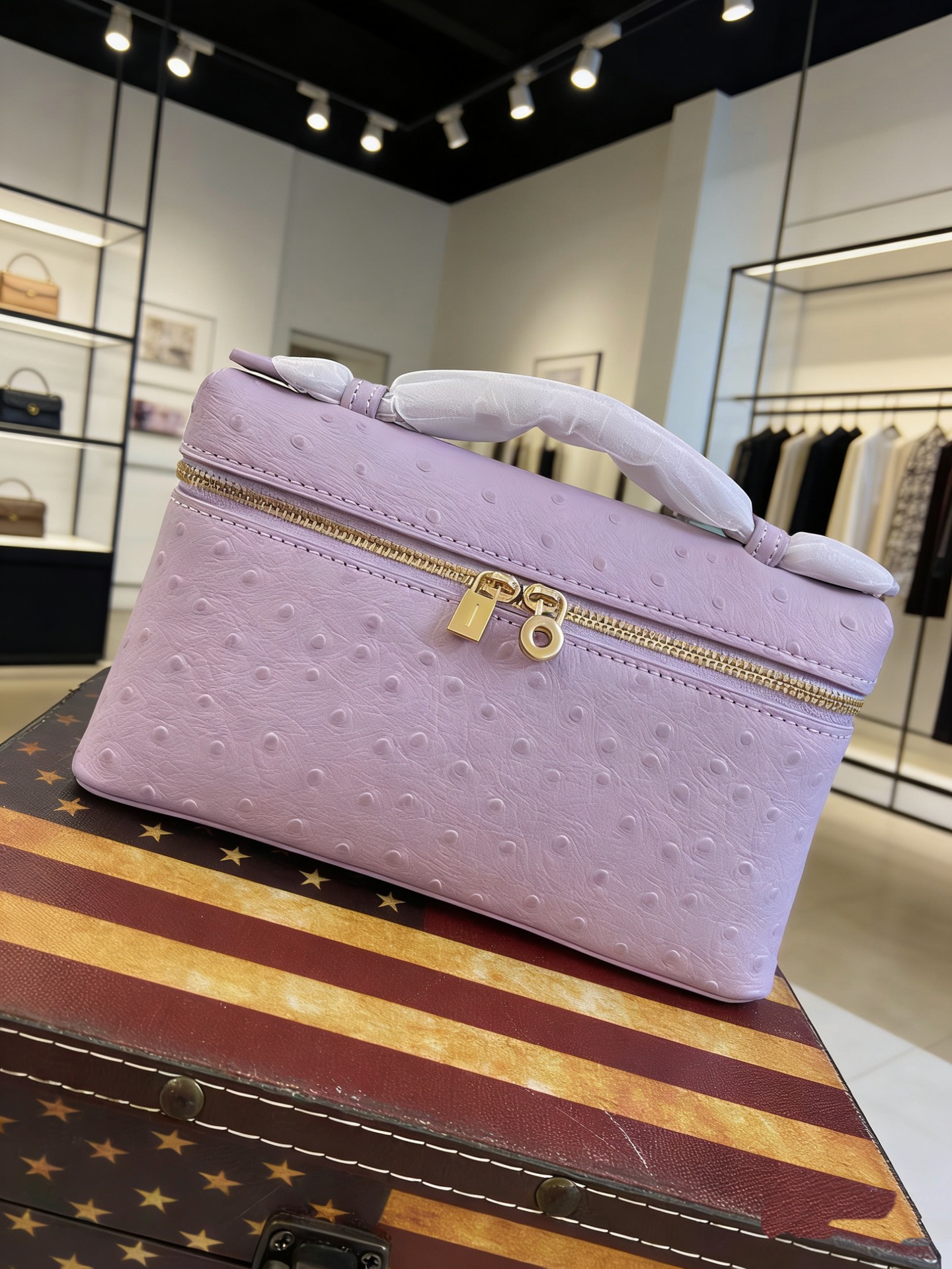Kiçik Kvadrat Formalı Rəngli Çanta Qızıl Tokalı