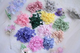 。 Dress Decoration Satin Flower Petals Handmade DIY Decorative Flower Accessories Barbie Doll Wedding Dress Mini Material