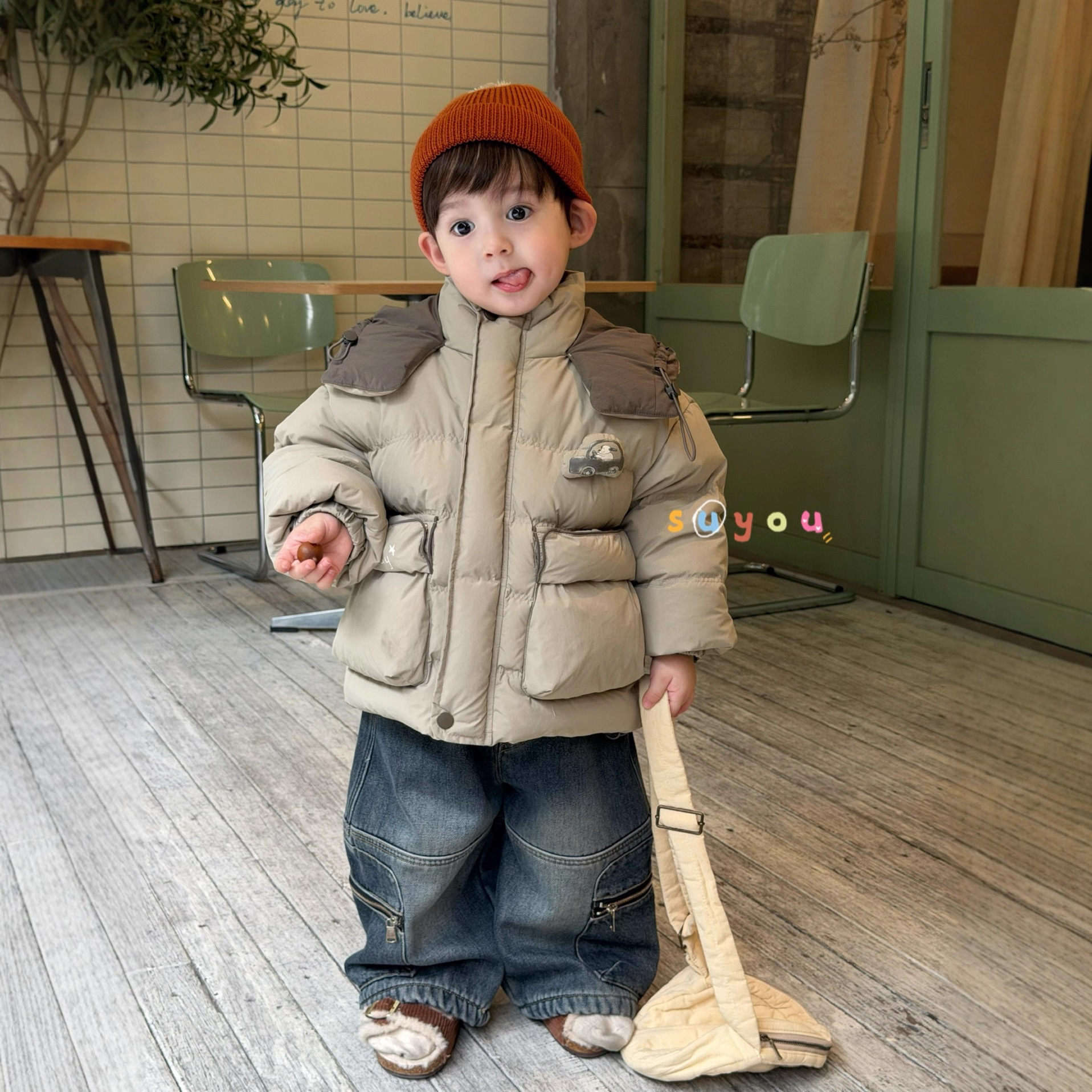 苏右冬季男童中小童男宝宝韩版甜美90白鸭绒羽绒服外套686001