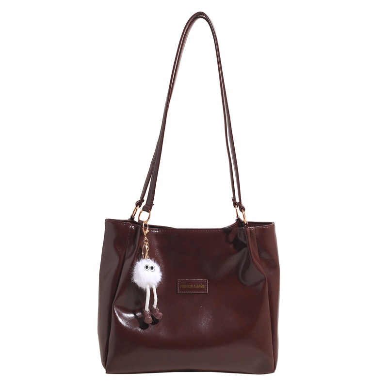 브라운 리본 펜던트