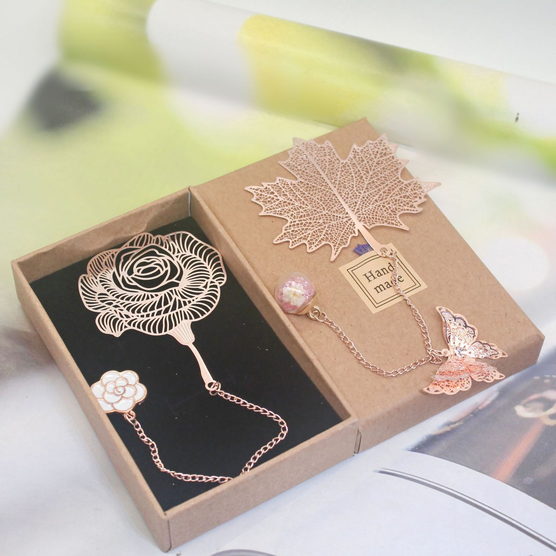 Fashion Style Fashion Brass  Gift Hollow Tassel Bookmark