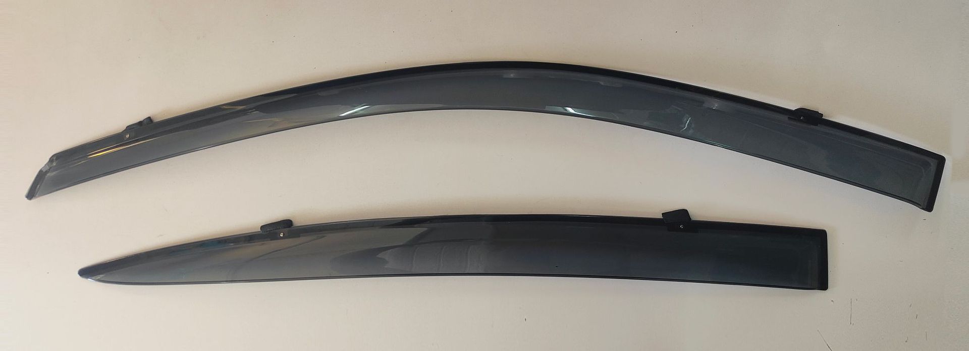 Suitable for Lexus GS Sunny Rain Winch Rearview Mirror Rain Eyebrow Lexus GS Window visor