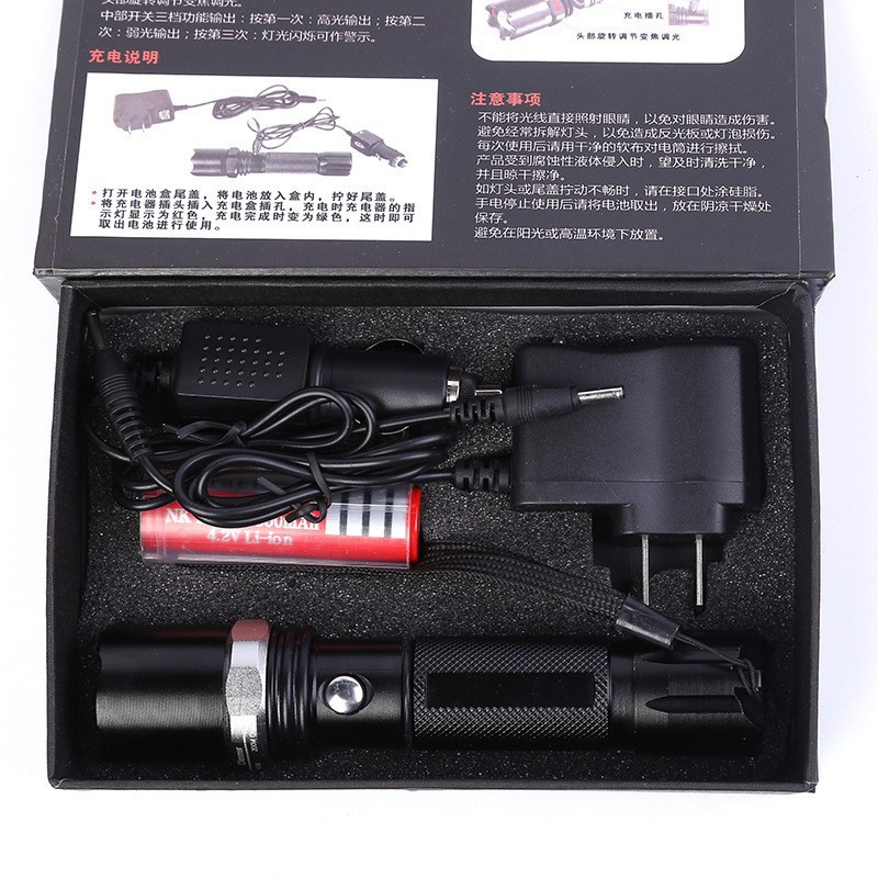 Cross-Border LED Riding zoom iluminación al aire libre traje de carga aleación de aluminio fábrica al por mayor zoom linterna