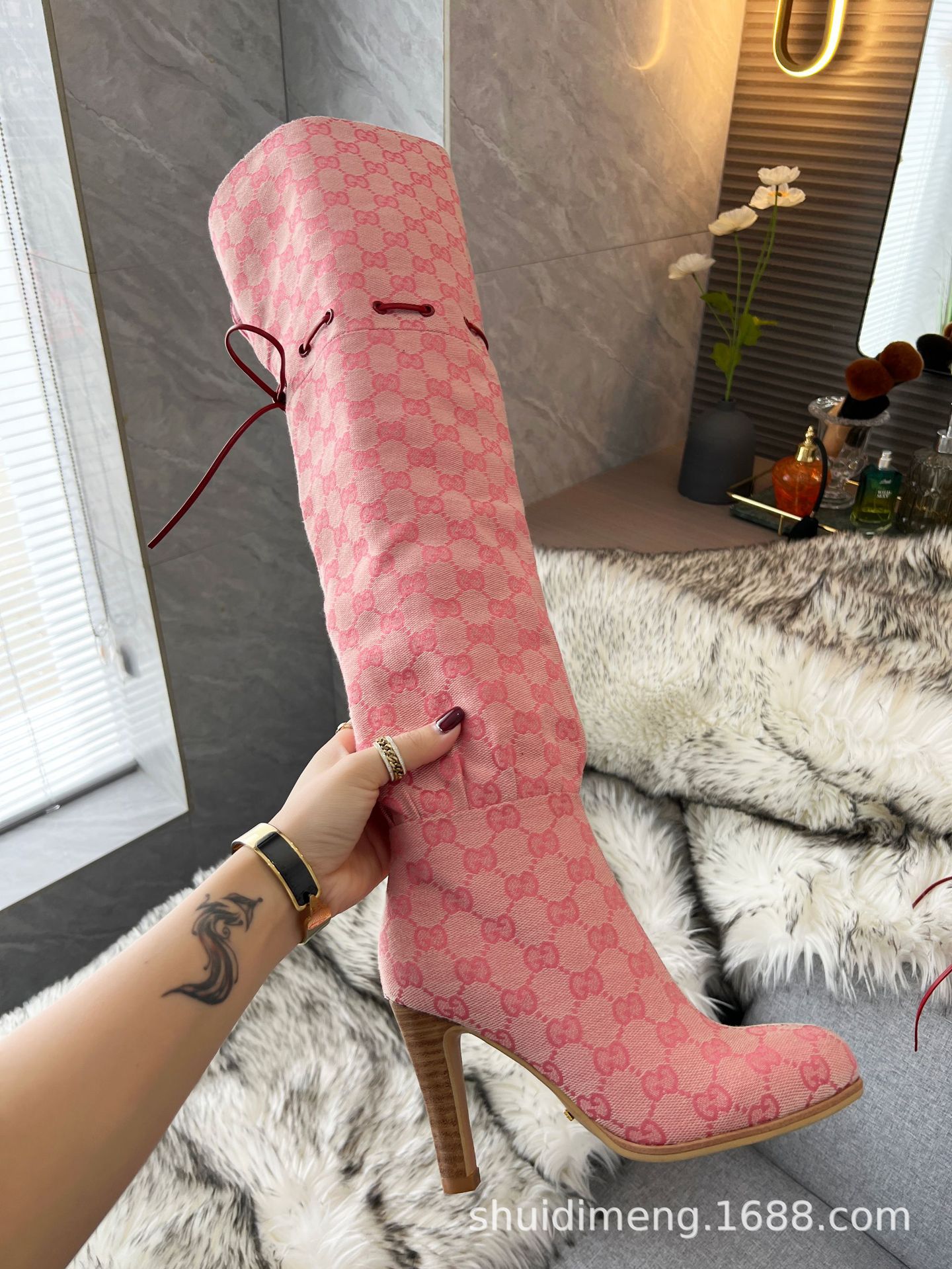 핑크 천 고무 바닥