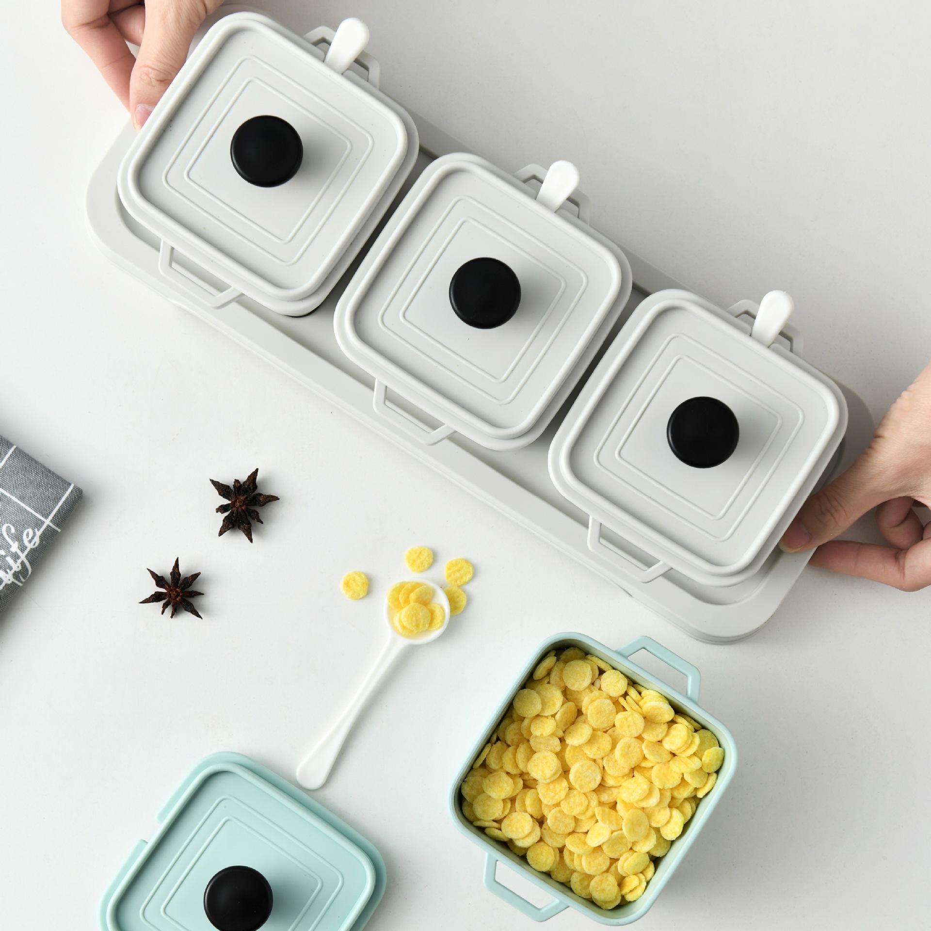 20252693036_2025475998